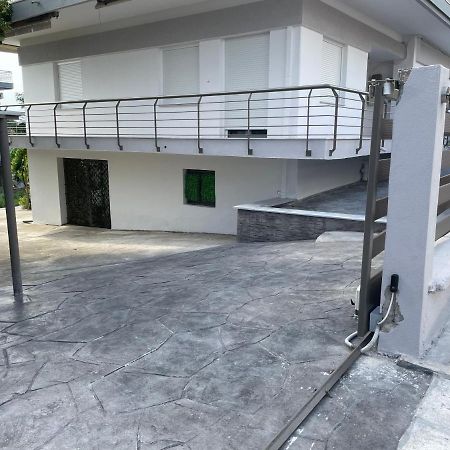 Sofias House Apartment Nea Kallikrateia Ngoại thất bức ảnh