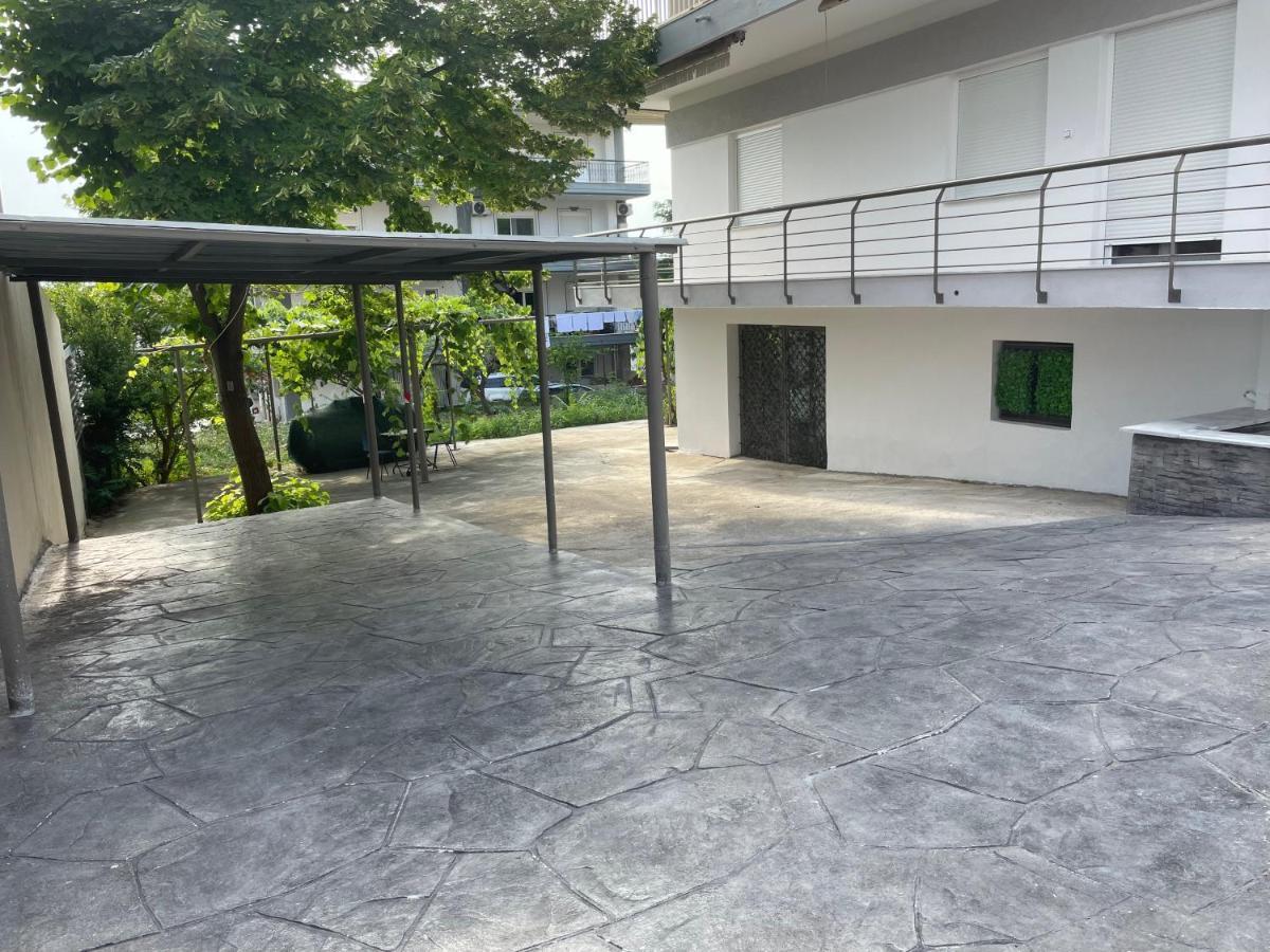 Sofias House Apartment Nea Kallikrateia Ngoại thất bức ảnh